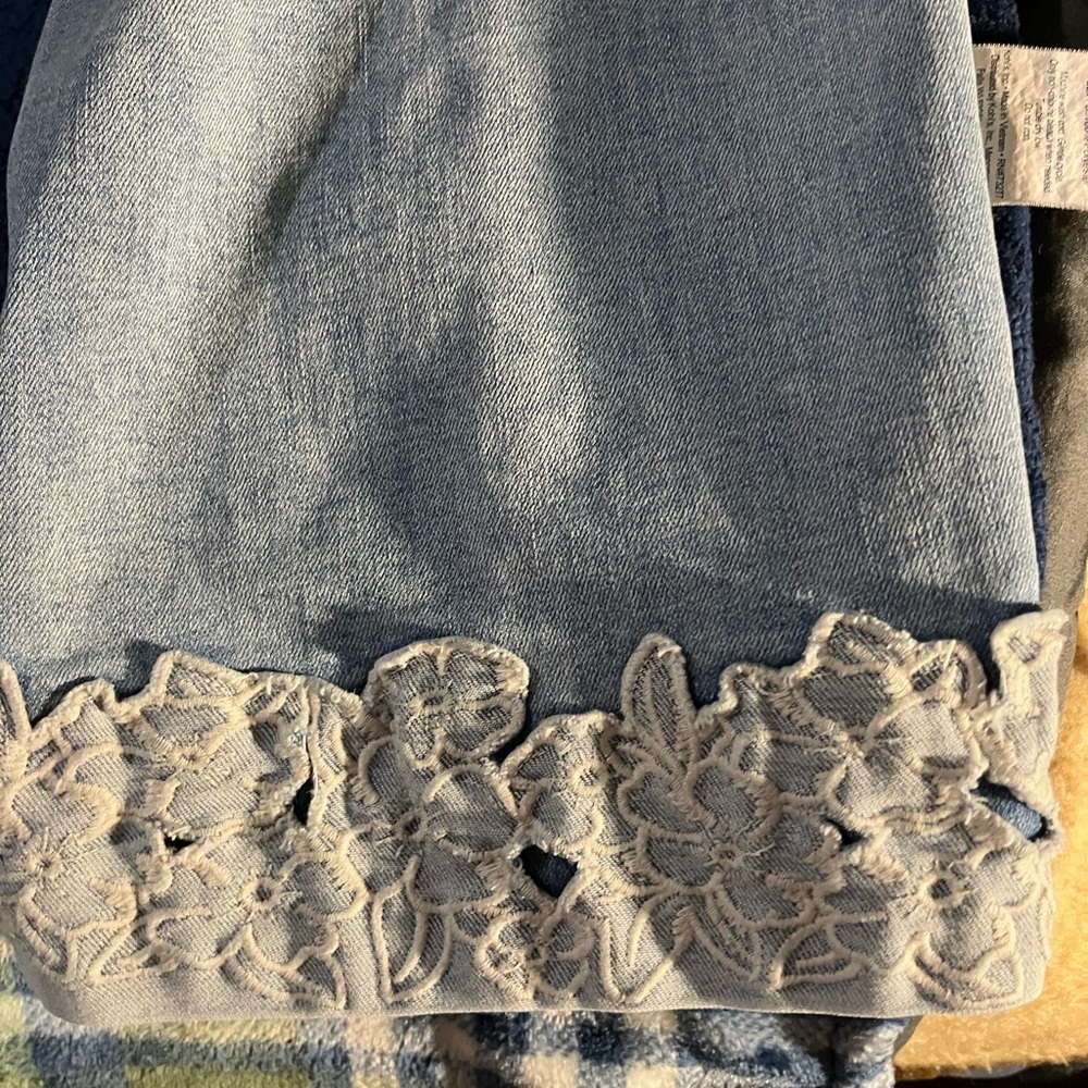 Lane Bryant Jeans w/flowered hem. Super cute on.Light Denim. I wore one time. - Picture 10 of 10